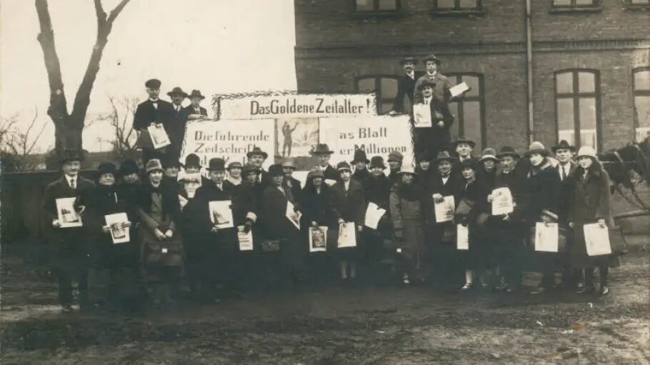 Members of the religious movement, Bible Students (Bibelforscher), in Germany