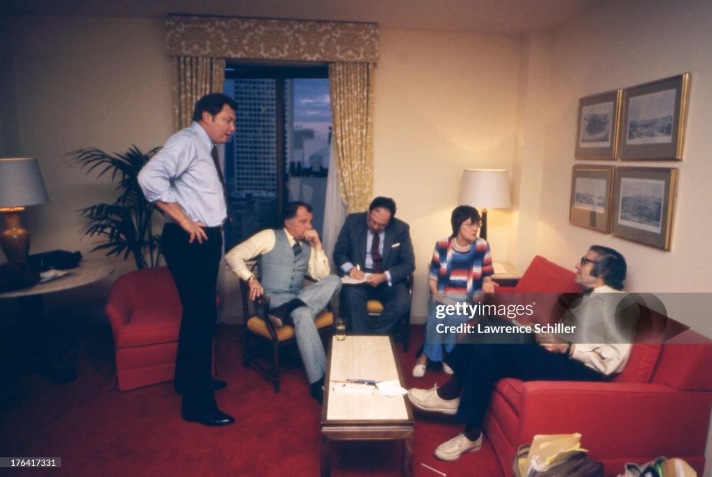 Louis Jolyon (Jolly) West — first from left (standing), third from left — Martin T. Orne (taking notes), next to him — Margaret Singer, and first from right — Robert Jay Lifton